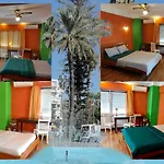 Antalyaloft Gazde/Camere de închiriat