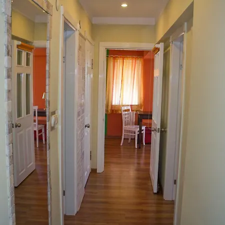 Privatunterkunft Antalyaloft *